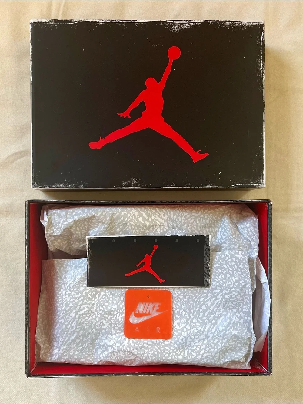 Air Jordan White Cement 3 Reimagined Nike Air Retro Sz 9.5